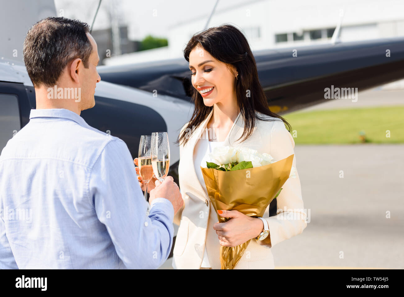 husband and wife champagne glasses
