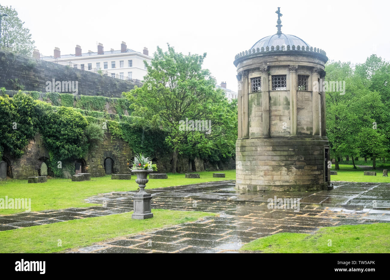 St James Gardens graveyard cemetery gravestones Anglican Cathedral St James Gardens graveyard cemetery gravestones Anglican Cathedral