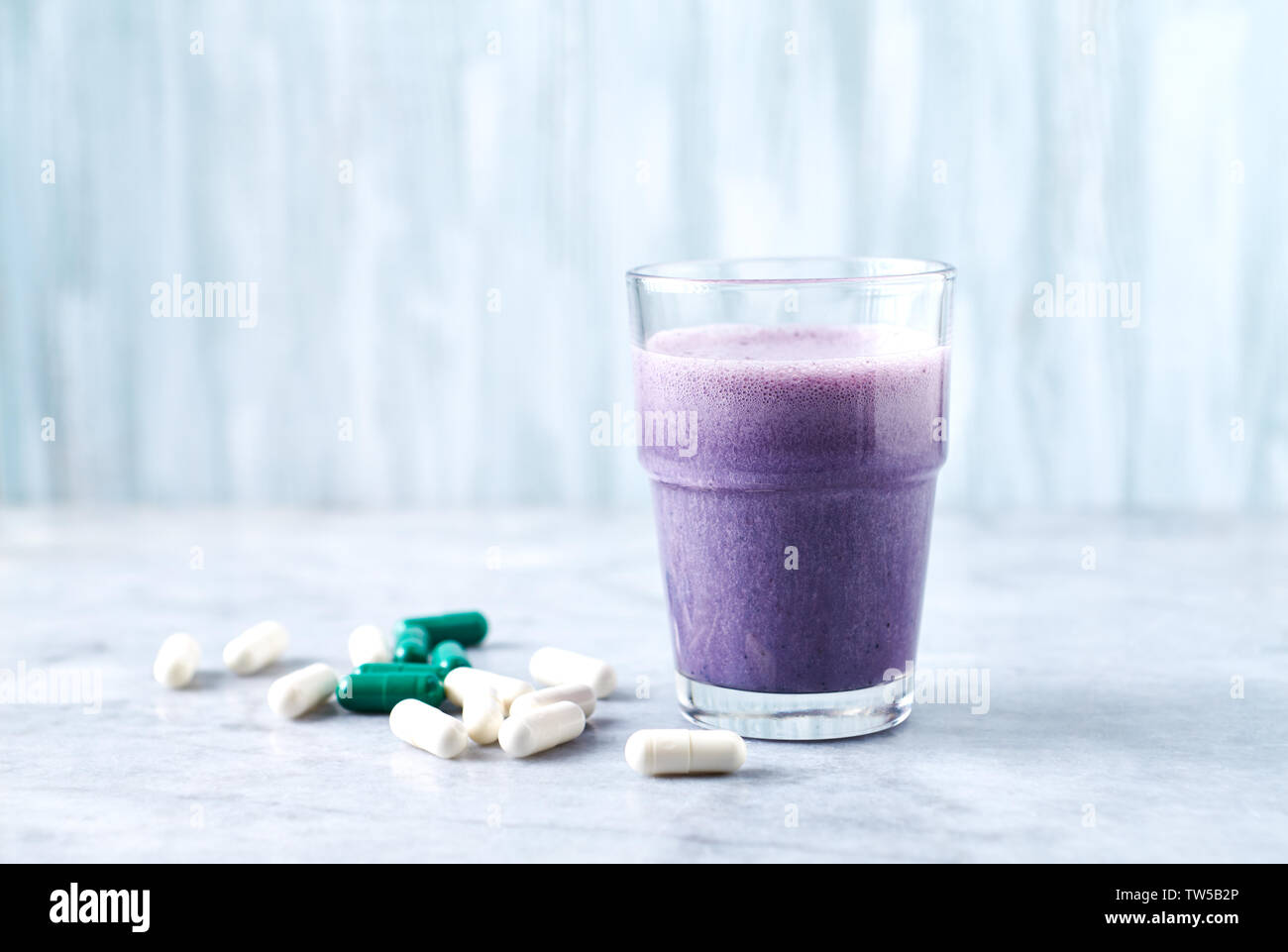 L carnitine hi-res stock photography and images - Page 3 - Alamy