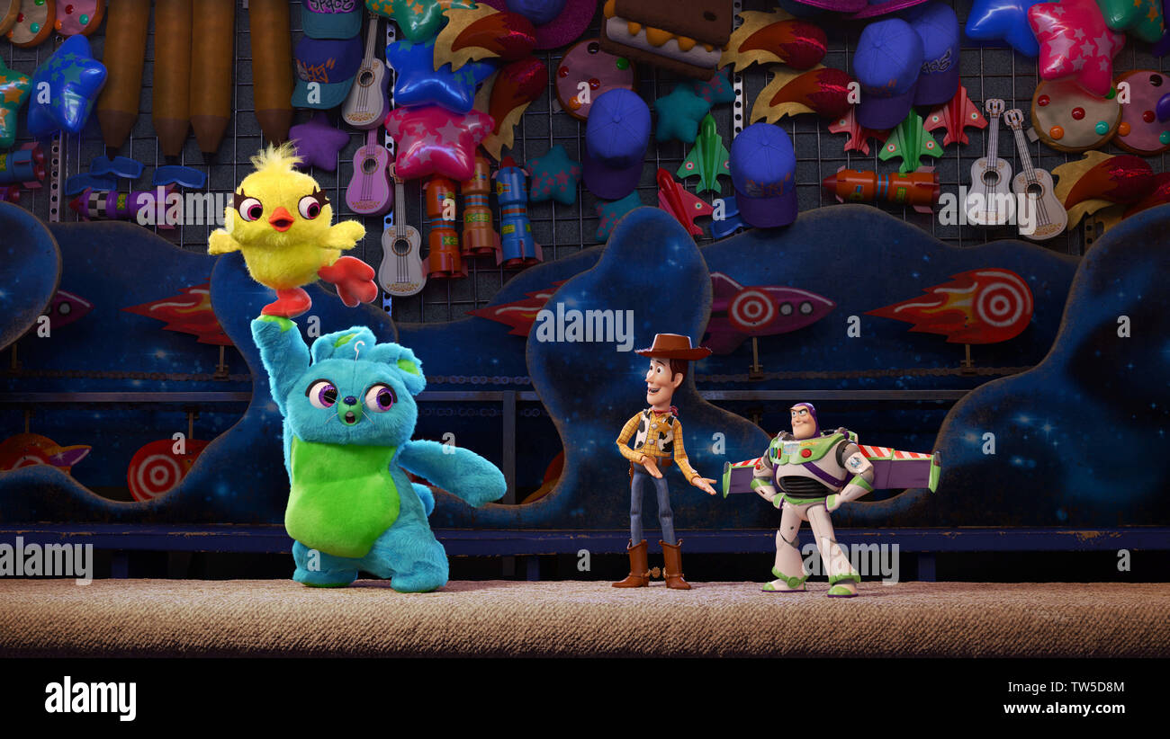 Tom Hanks, Tim Allen, Keegan-Michael Key, and Jordan Peele in Toy Story 4 (2019) Photo Credit: Disney-Pixar/ The Hollywood Archive Stock Photo