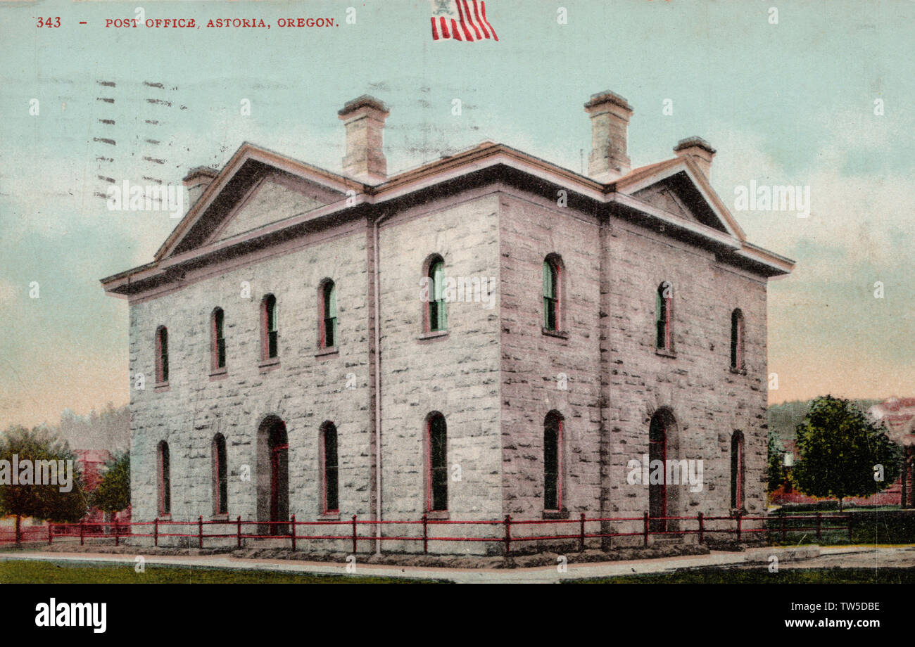 Post Office, Astoria Oregon, c1909 old postcard Stock Photo Alamy