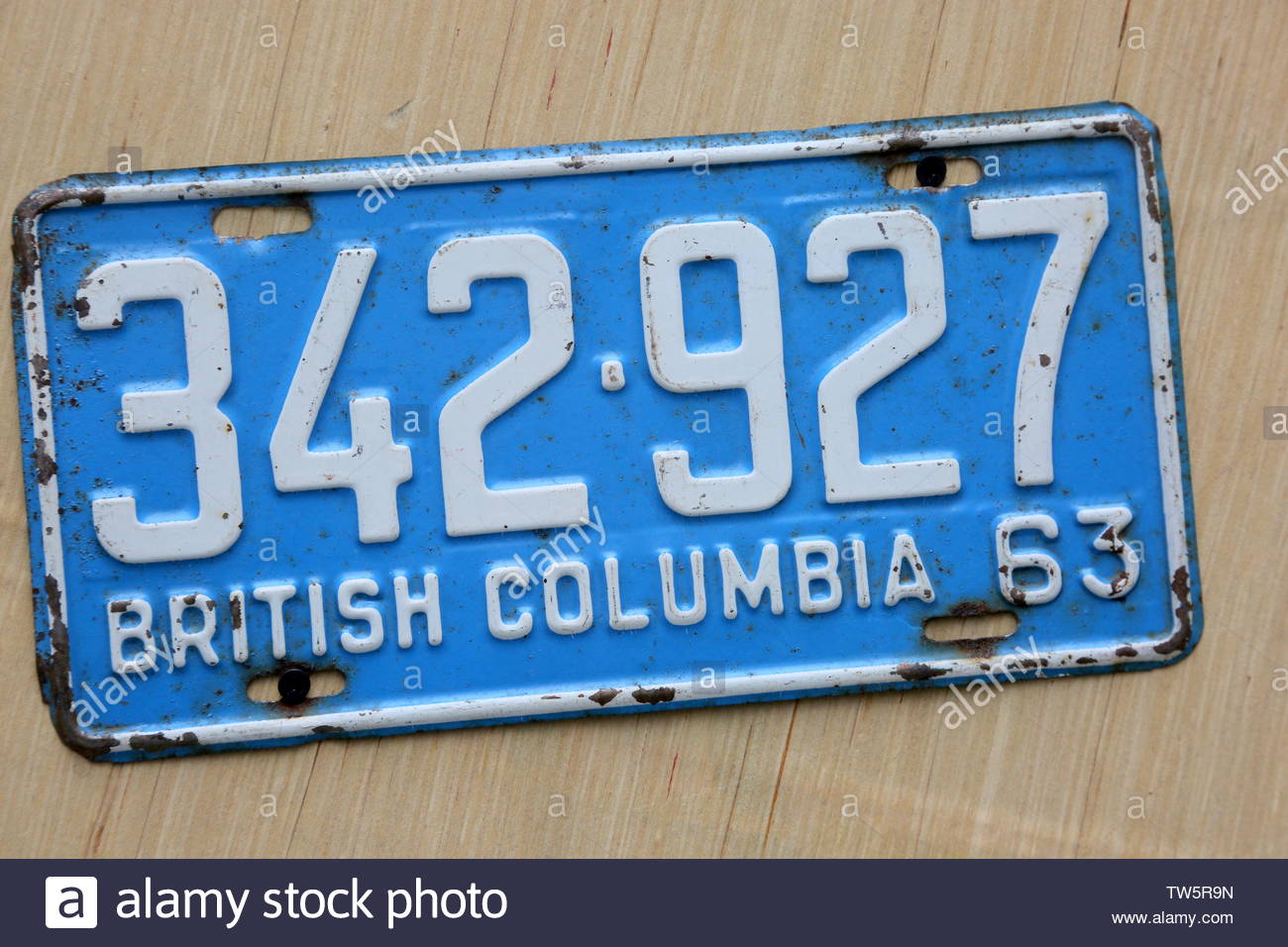 Flag of Nunavut Metal License Plate Vanity Car Plate 6 X 12