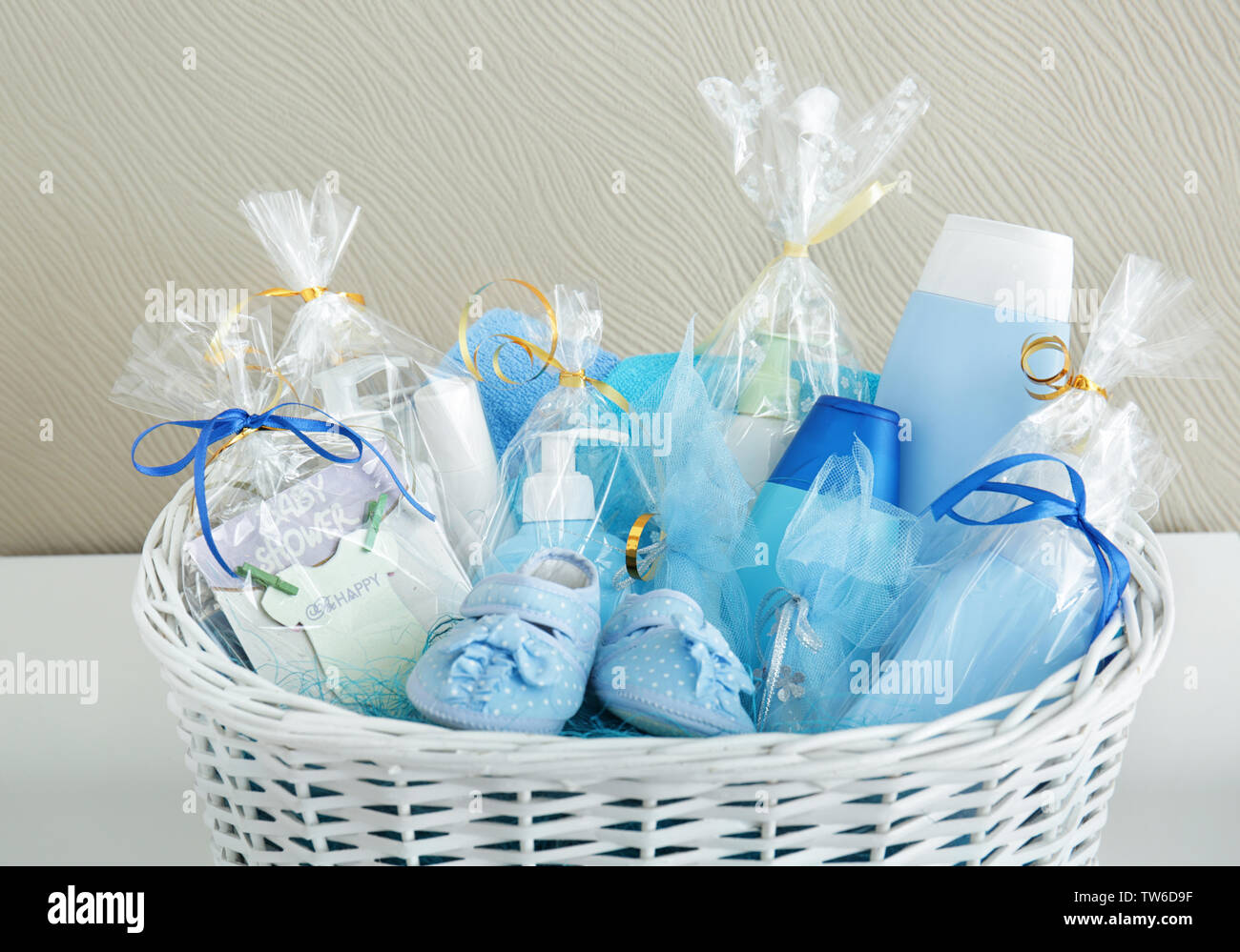 baby shower wicker baskets