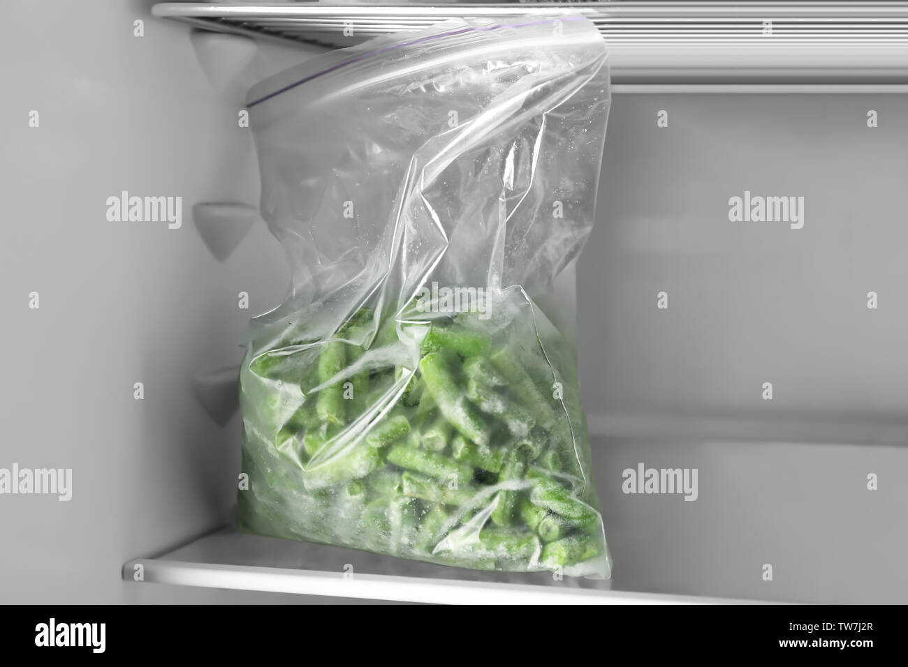 Download Plastic Bag With Frozen Green Beans In Refrigerator Stock Photo Alamy Yellowimages Mockups