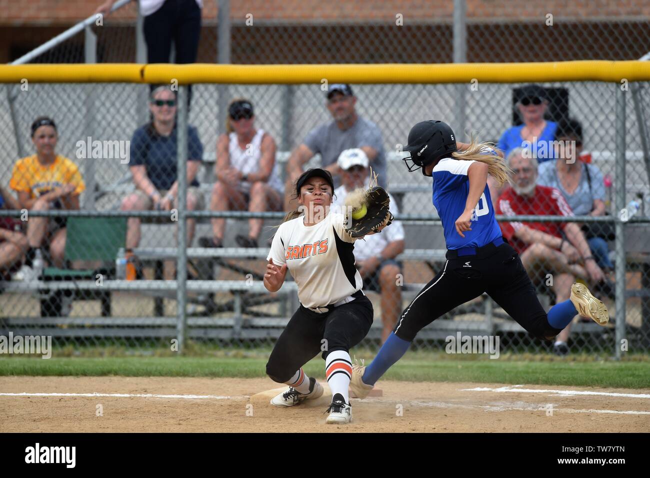 First base softball player catching hires stock photography and images