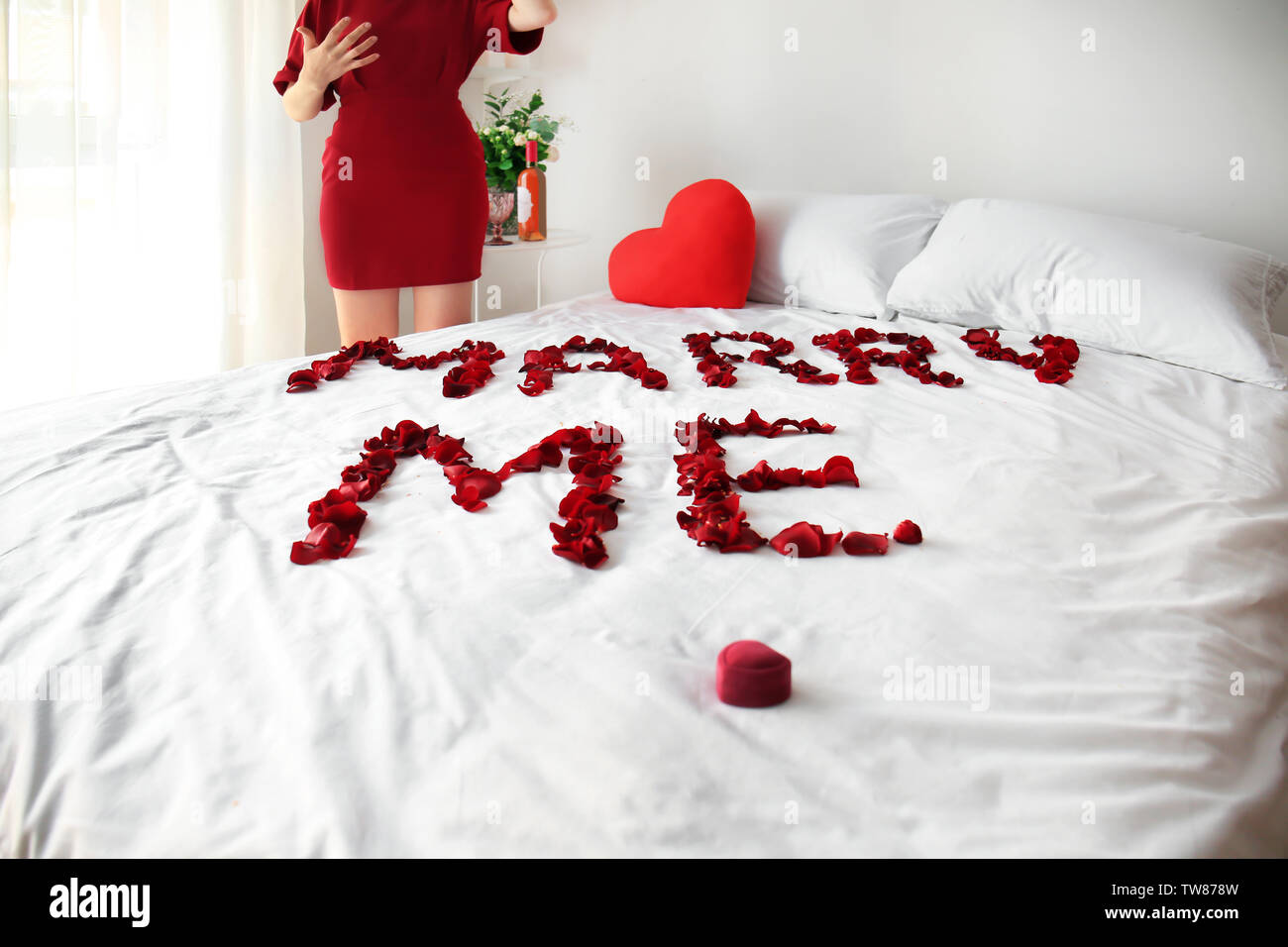 Woman On Bed Rose Petals High Resolution Stock Photography And Images Alamy