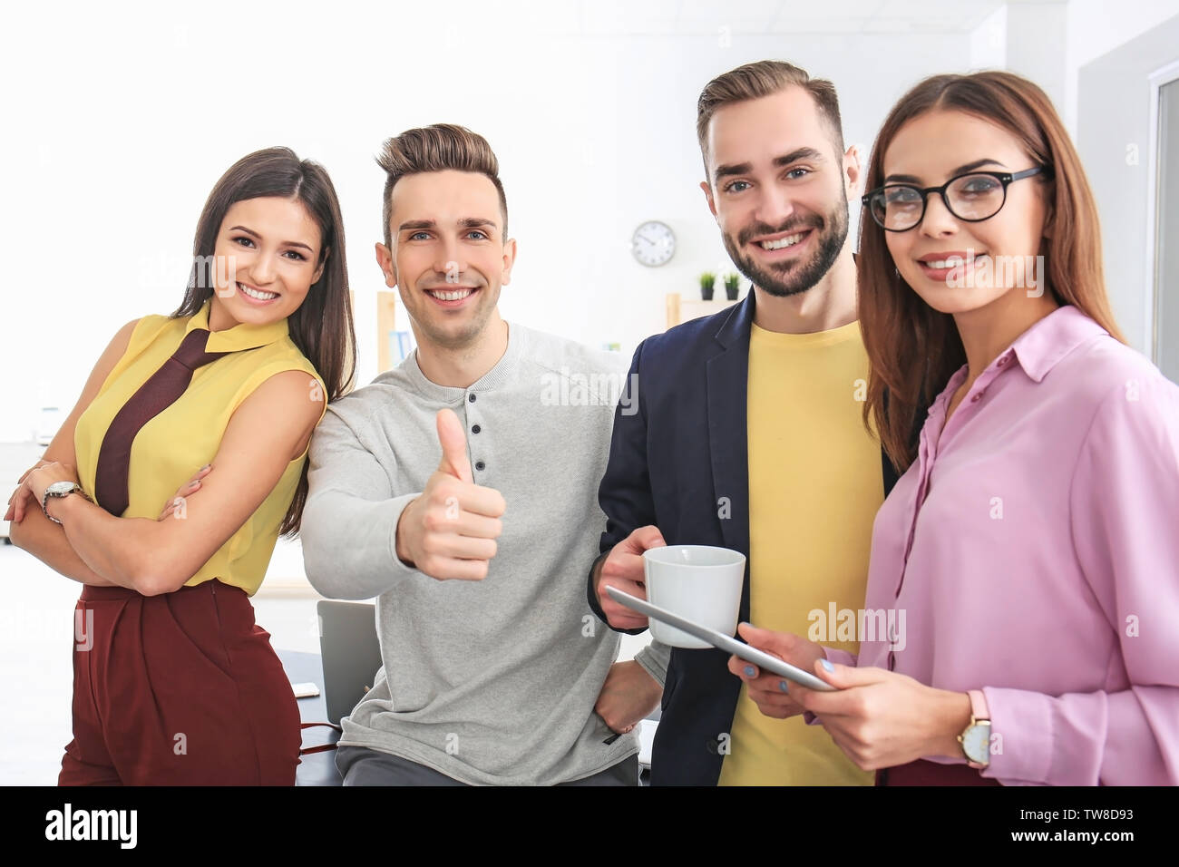 Group young people engage hi-res stock photography and images - Alamy
