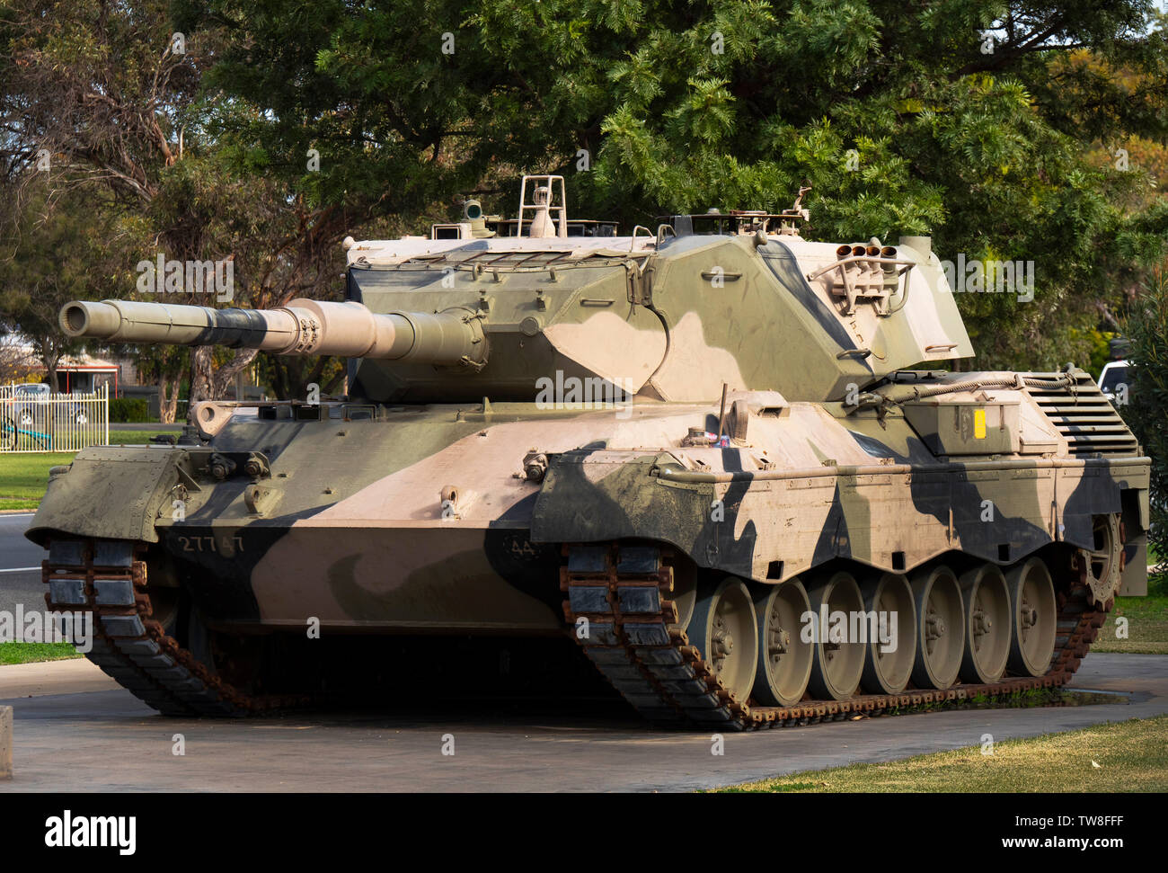 Tank camouflage hires stock photography and images Alamy