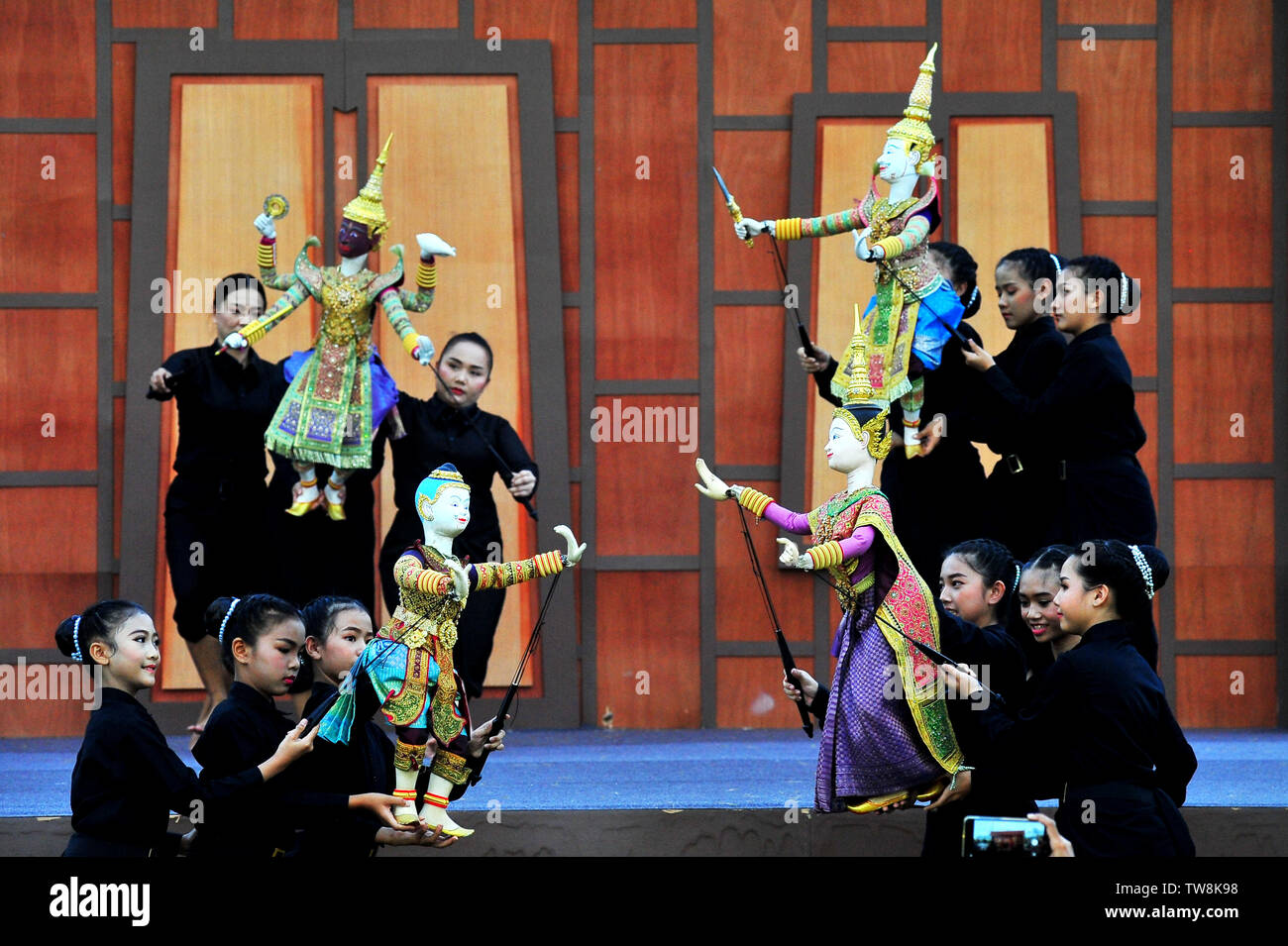 BANGKOK, THAILAND – 28 MAY 2019 : Joe Louis Traditional Thai Puppet ...