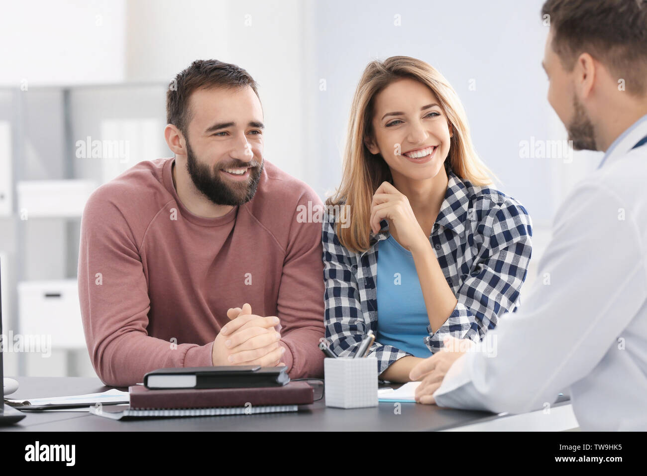 Family doctor examination young hi-res stock photography and images - Alamy