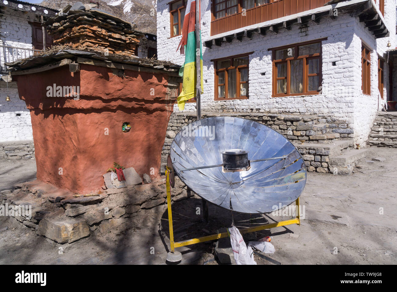 A solar oven heating water, popular in the higher regions of Nepal Stock Photo