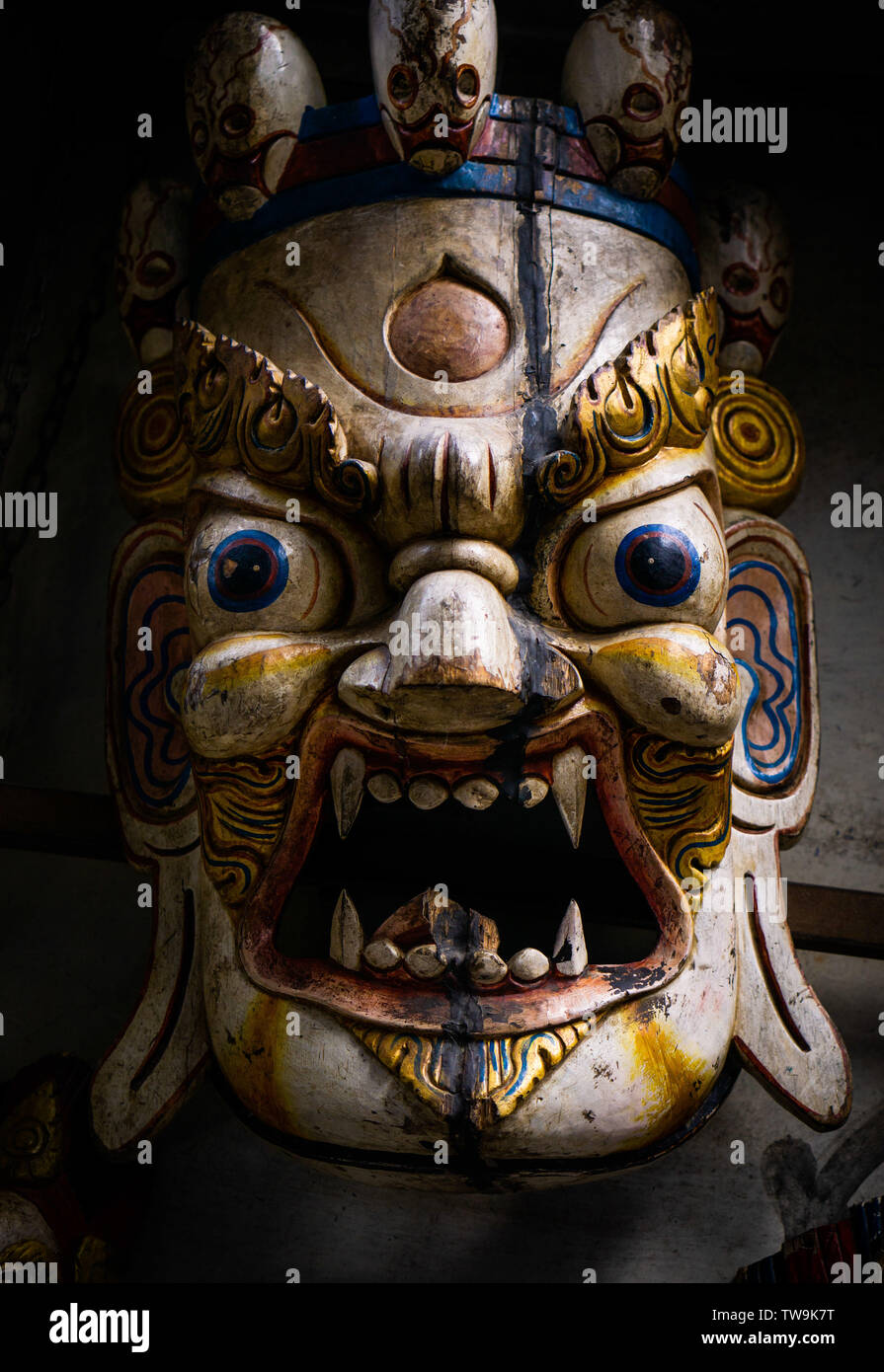 Demon mask nepal hi-res stock photography and images - Alamy