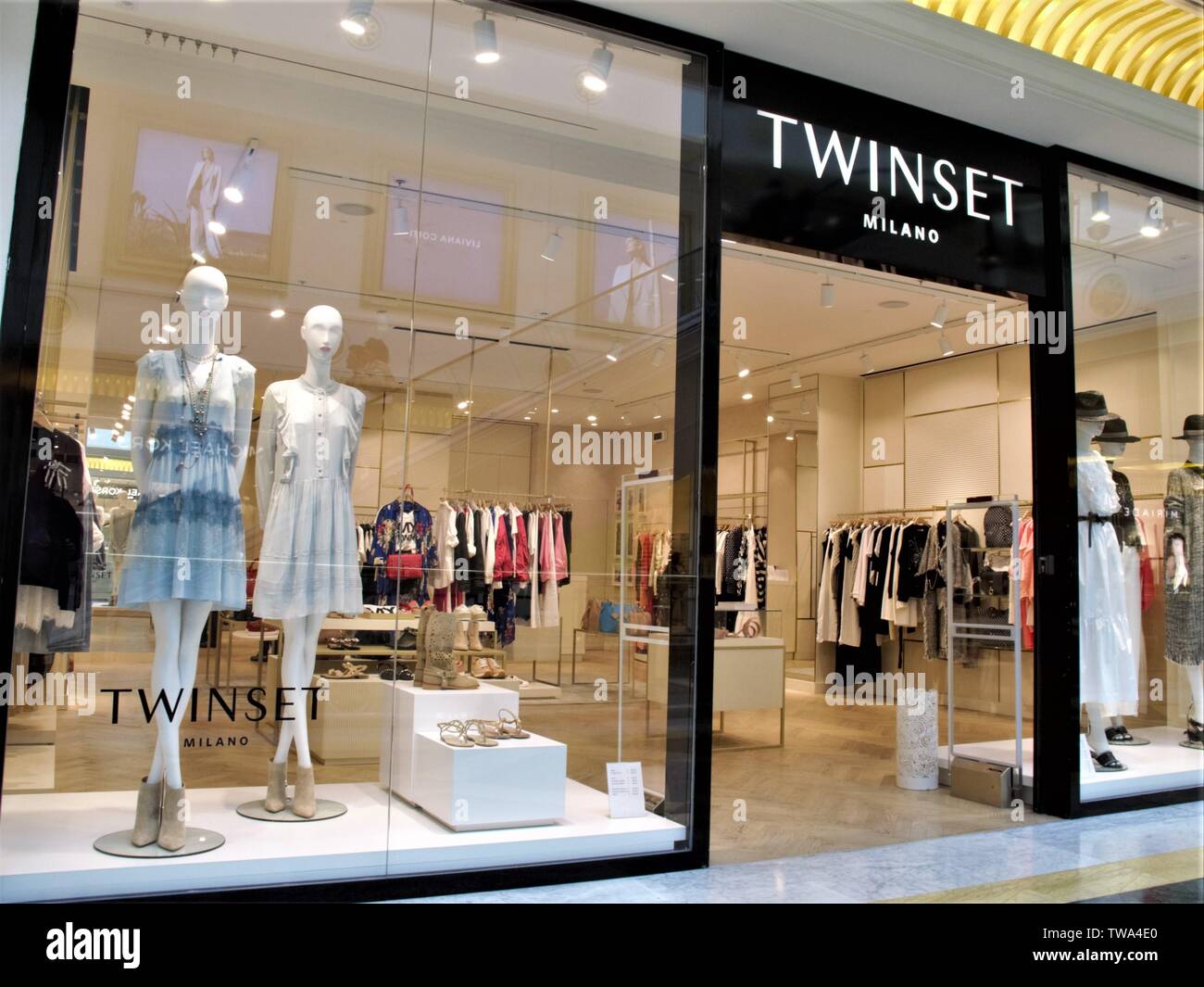 Twinset hi-res stock photography and images - Alamy