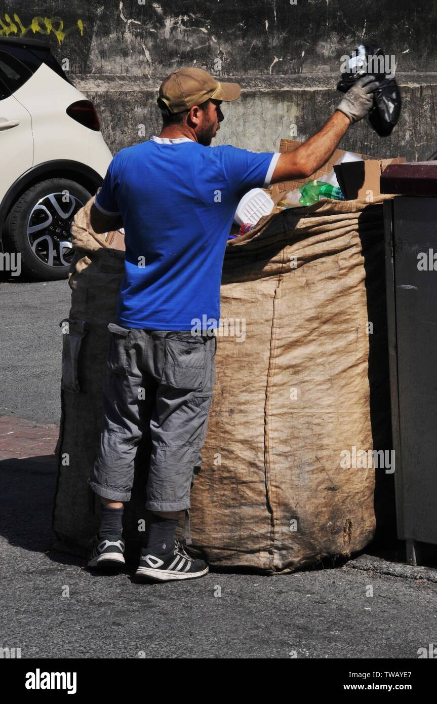 Rubbish Recycling in Istanbul Stock Photo Alamy