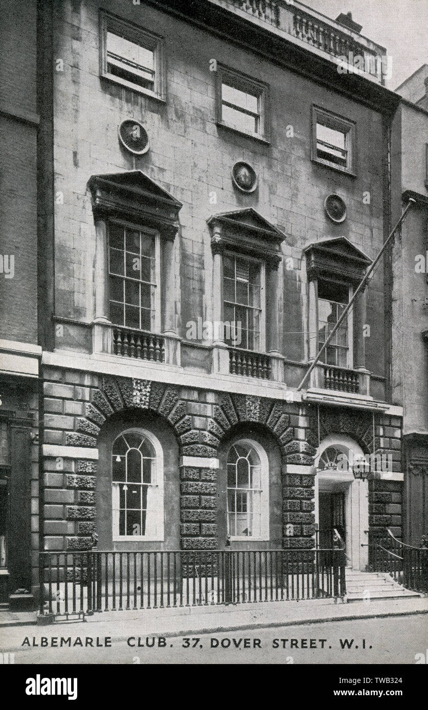 Exterior view of the Albermarle Club at Ely House, 37 Dover Street, London which opened in 1874 for BOTH men and women, a previously unheard of event. World famous for the event where the Marquis of Queensbury hammered on the door demanded to see Oscar Wilde.     Date: circa 1920s Stock Photo