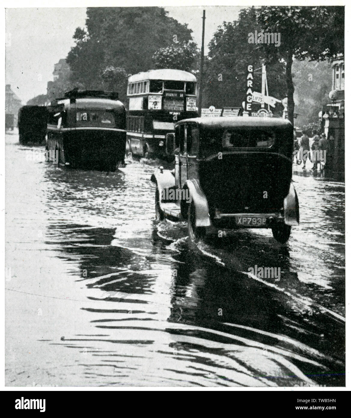 Heatwave floods London 1932 Stock Photo