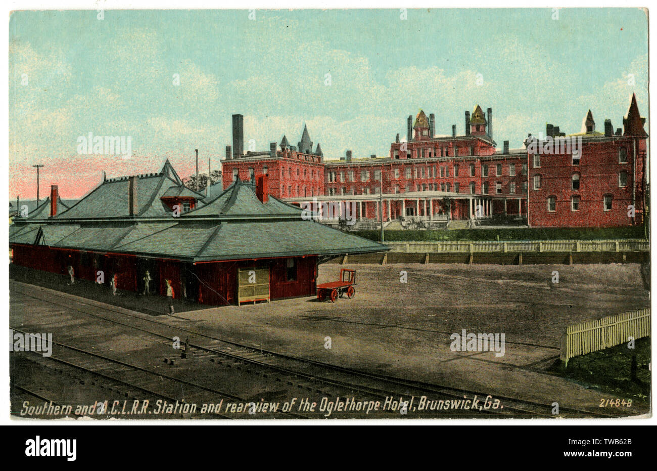 Railroad Station and Oglethorpe Hotel, Brunswick, GA, USA Stock Photo