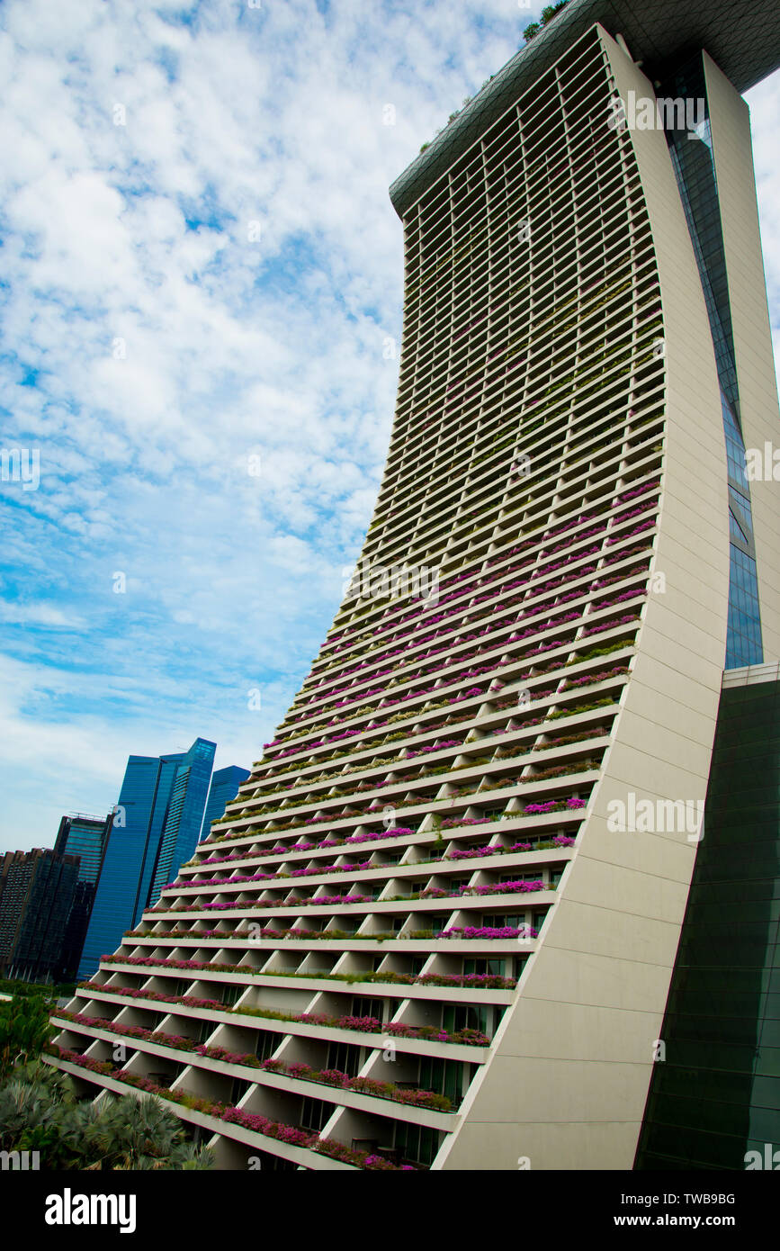 Marina bay sands hotel singapore hi-res stock photography and images ...