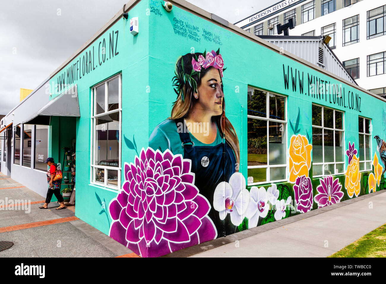 Flower shop exterior hires stock photography and images Alamy