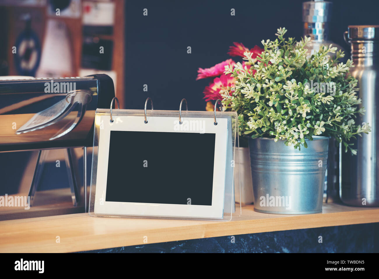 Table Note Board Note board on a wooden table in a coffee shop Stock Photo - Alamy