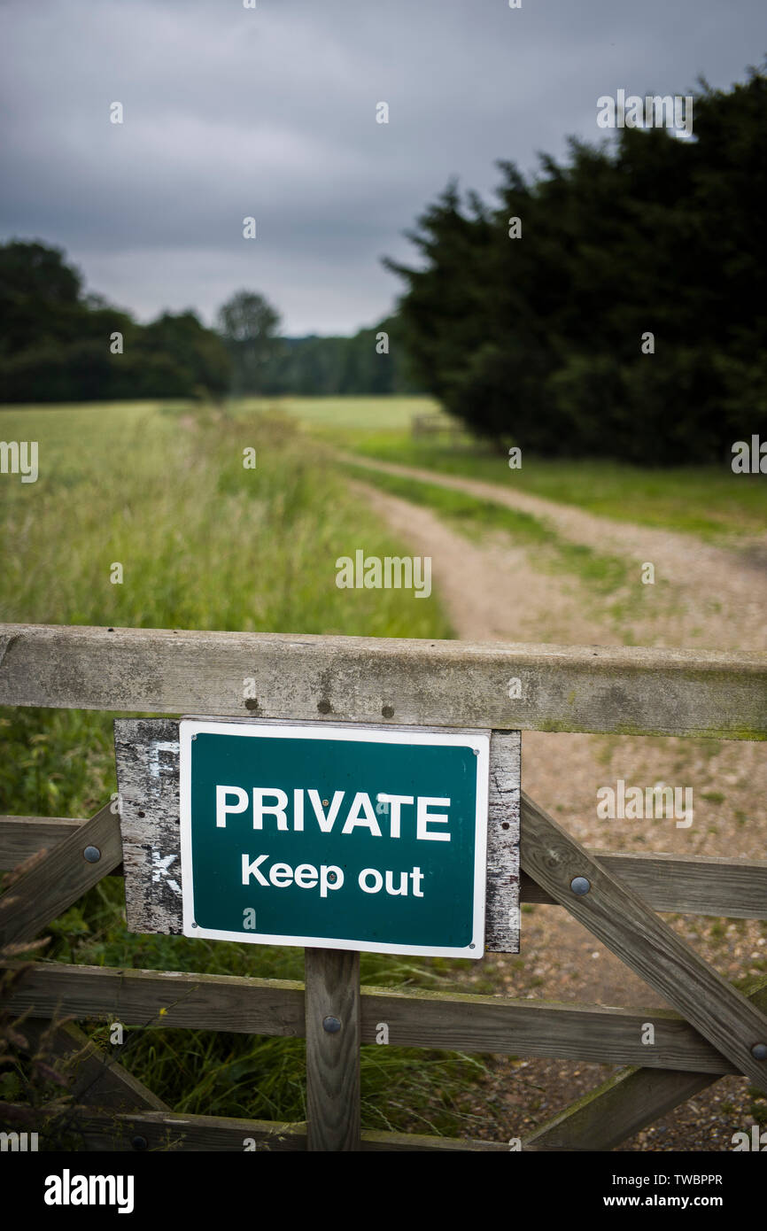 Private road hires stock photography and images Alamy