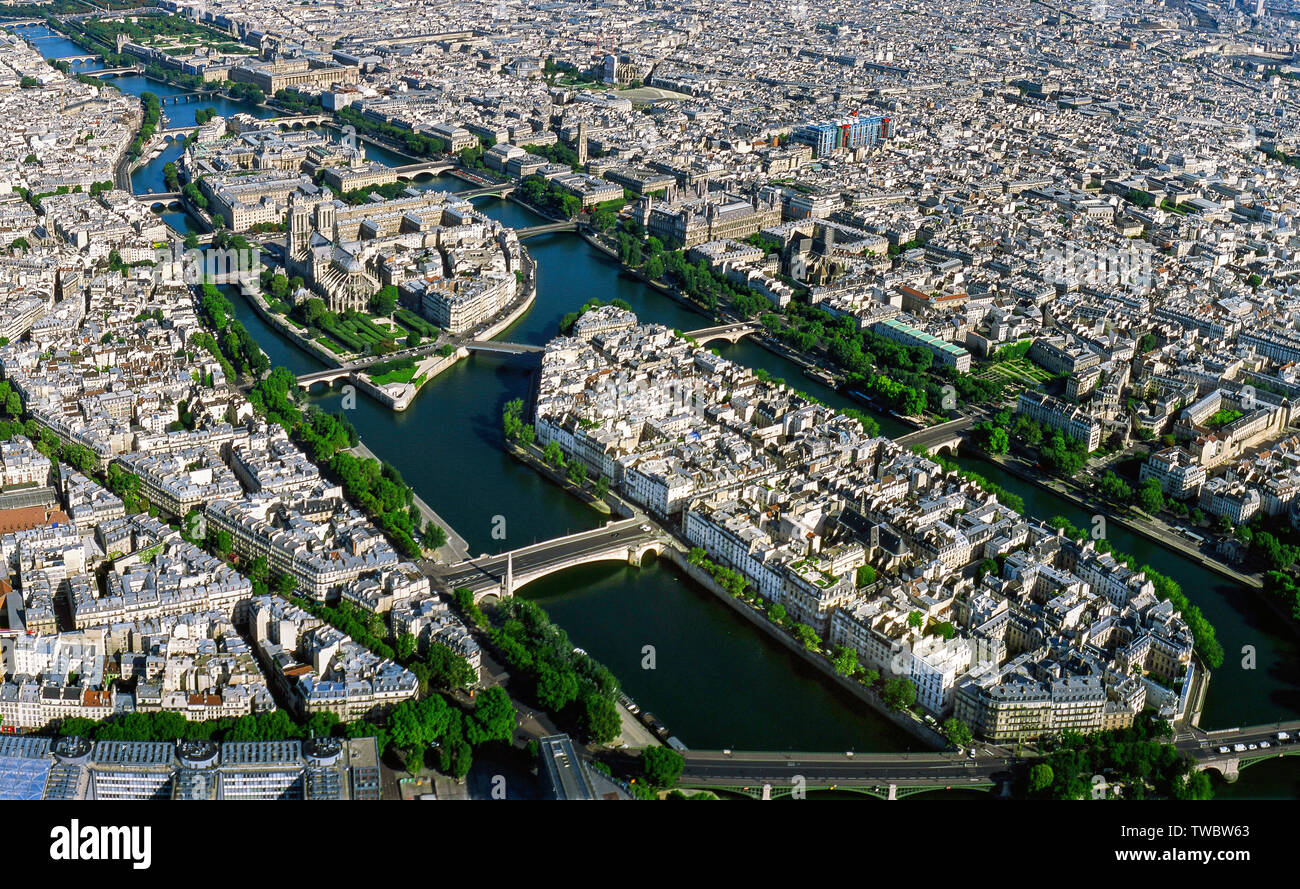 Panorama aerial of Paris Île de la Cité with the Notre-Dame, France Stock  Photo - Alamy