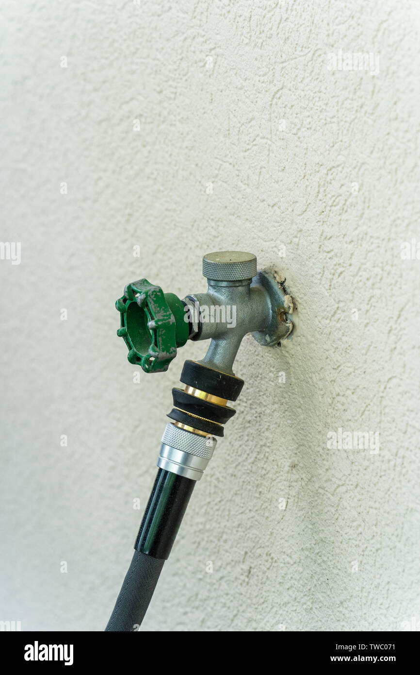 Hose connectors hires stock photography and images Alamy