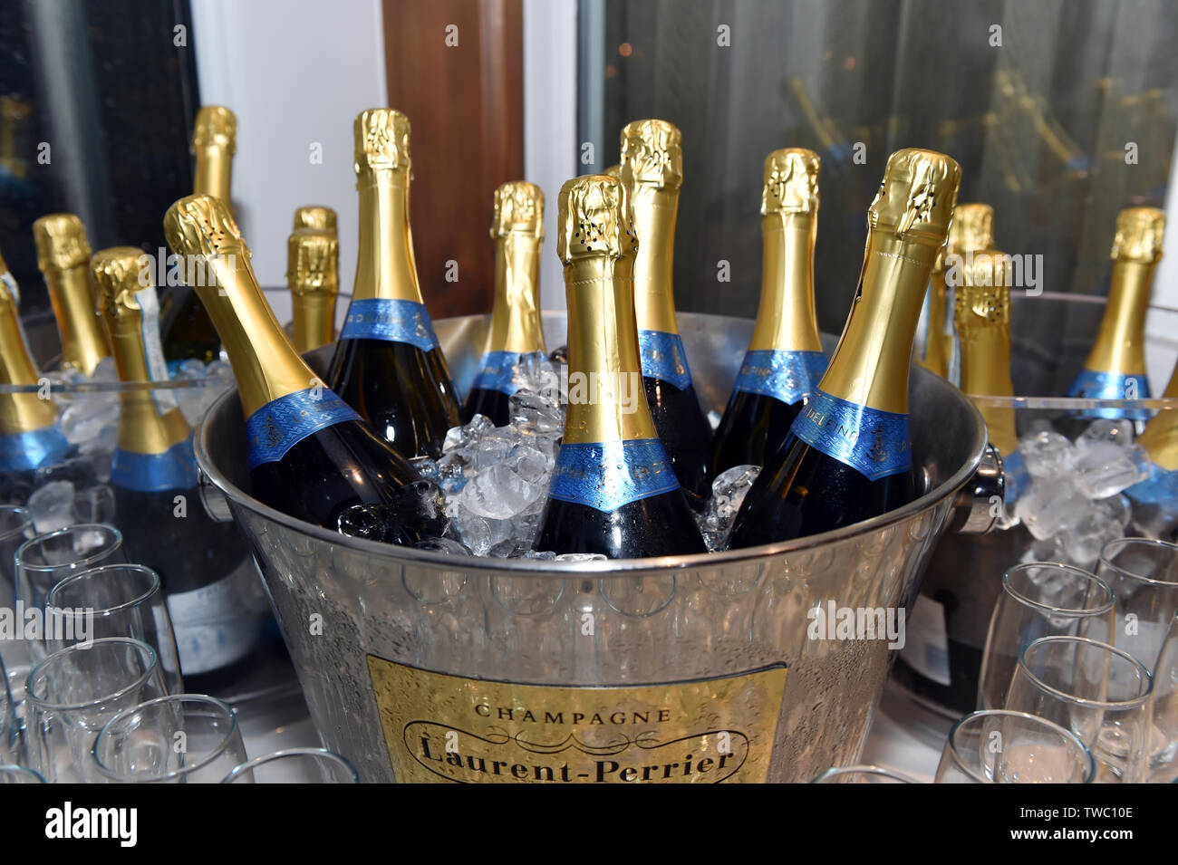 Champagne bucket and glasses Stock Photo