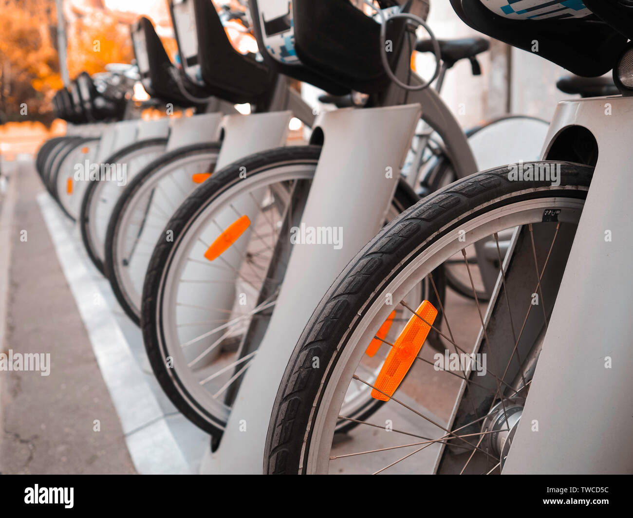 orange spoke reflectors