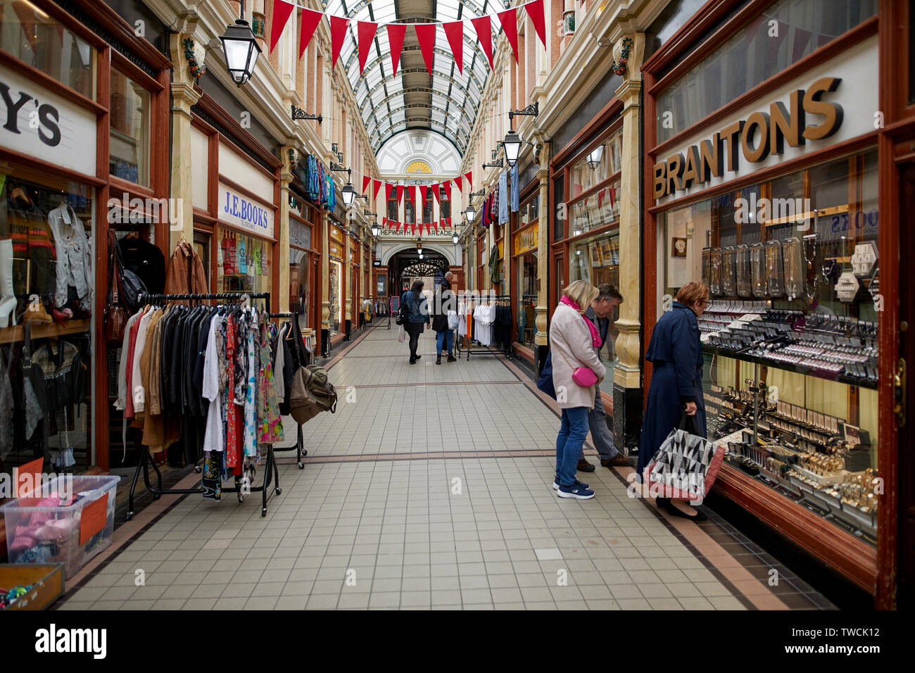 Kingston upon Hull, Hepworth Arcade victorian indoor shopping arcade Brantons Jewellers in the Old Town Stock Photo