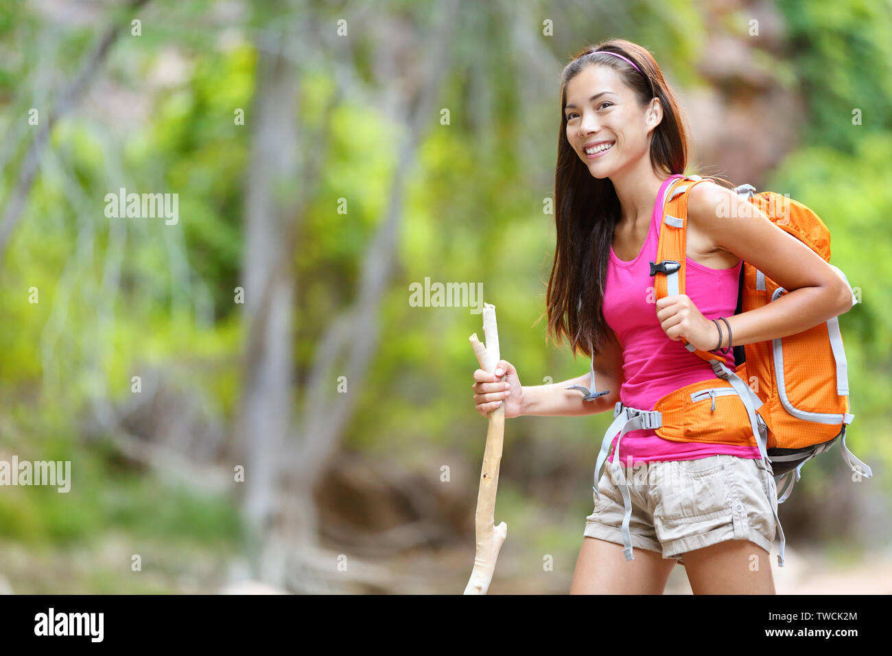 Young backpacking girl walking hi-res stock photography and images - Alamy