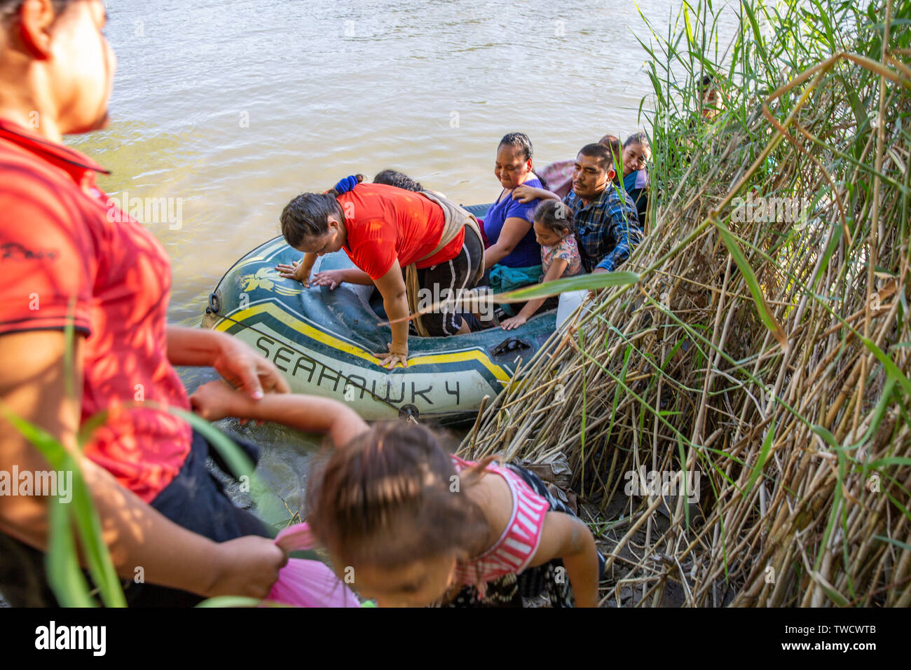 Mexican border crossing 2019 hires stock photography and images Alamy