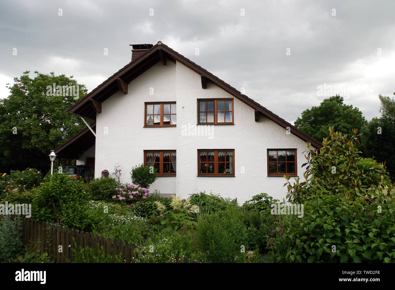 Einfamilienhaus im Landhaus-Stil Stock Photo