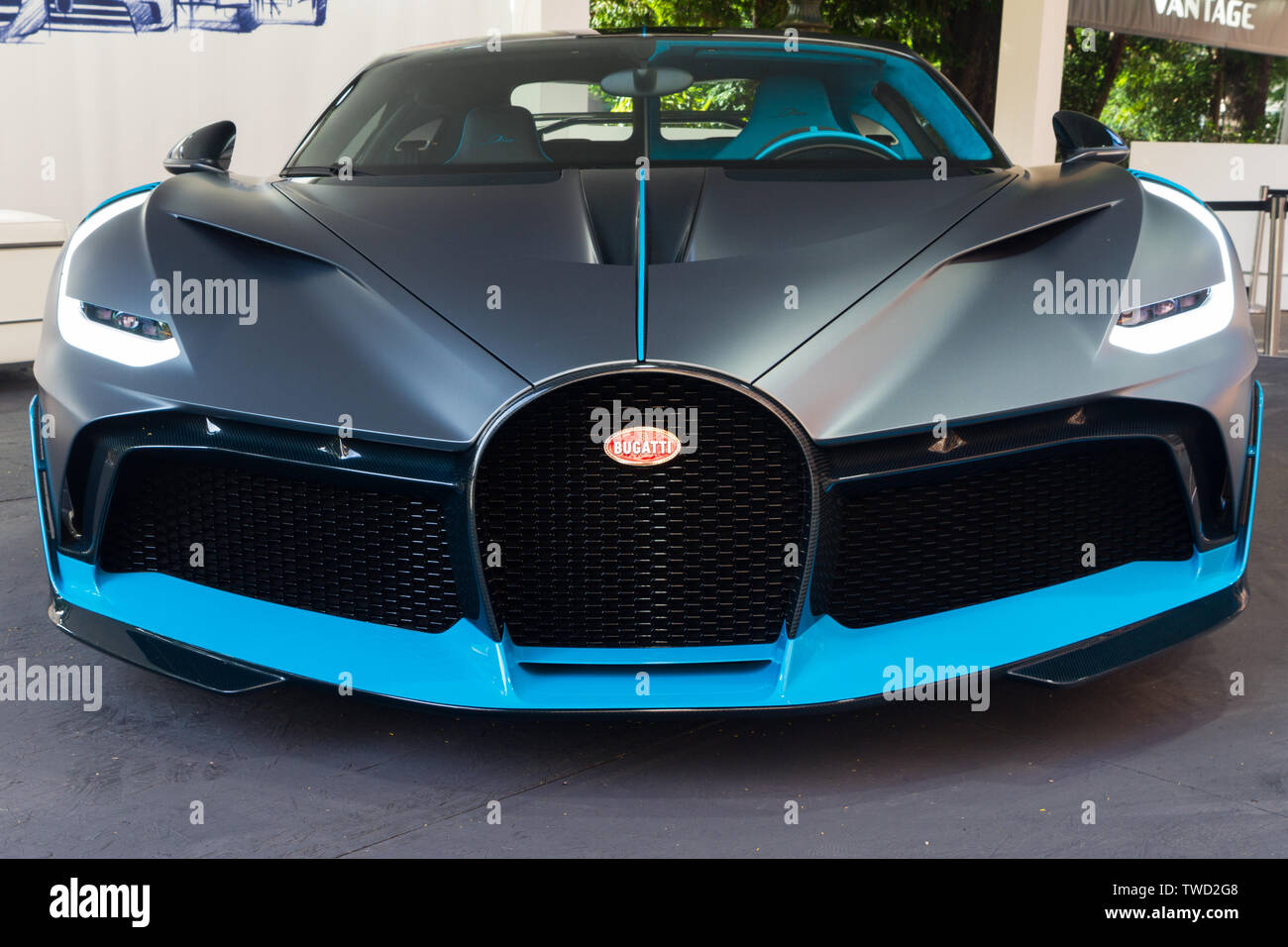 Bugatti supercar hi-res stock photography and images - Page 7 - Alamy