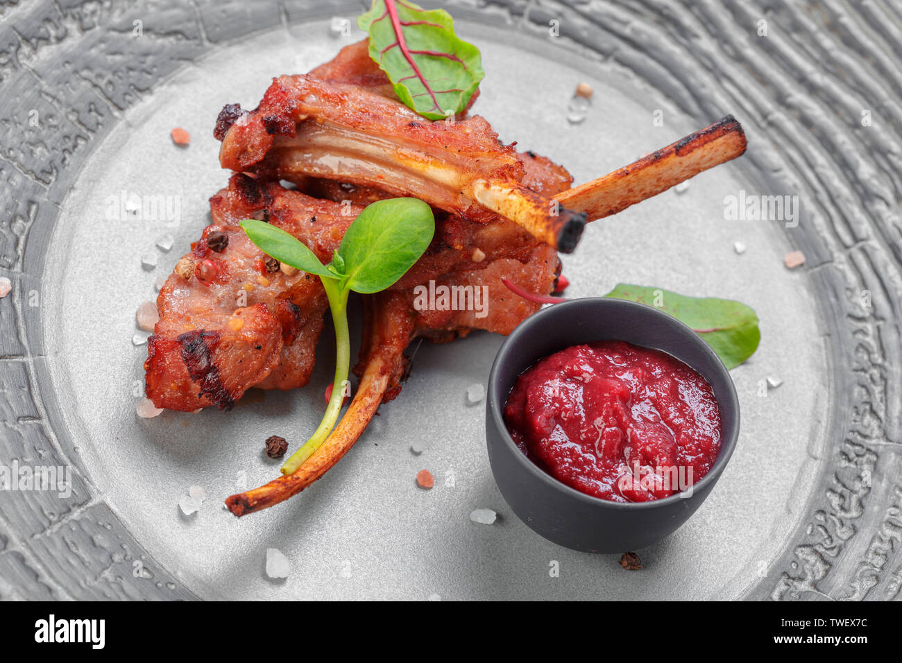 Grilled rack of lamb Stock Photo - Alamy