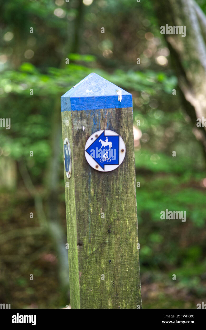 can i cycle on a bridleway