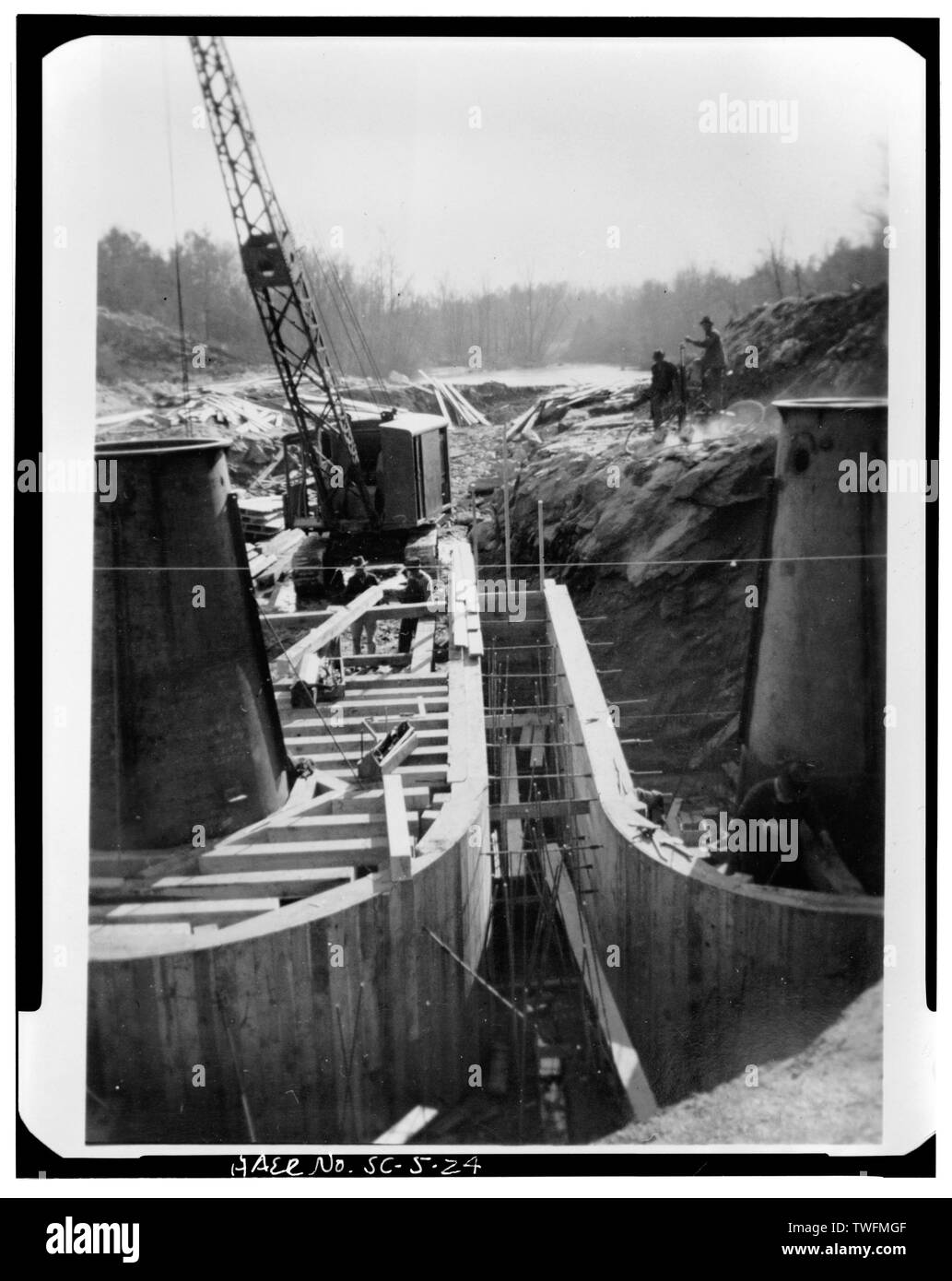 POWER PLANT FOUNDATION - Abbeville Hydroelectric Power Plant, State Highway 284 and County Road 72, Rocky River (historical), Abbeville County, SC; Abbeville Water and Electric Plant Company; Pennell, James Roy; White, W H; Abbeville Power Company Incorporated; D.M. Rickenbacker Construction Company; Townsend, C P; Wideman and Singleton; Britton, John B; S. Morgan Smith Company; Woodward Governor Company; Bethlehem Steel Company; Westinghouse Corporation; Bush Sulzer Brothers Company; Mark Brothers; Cary, Brian, transmitter Stock Photo