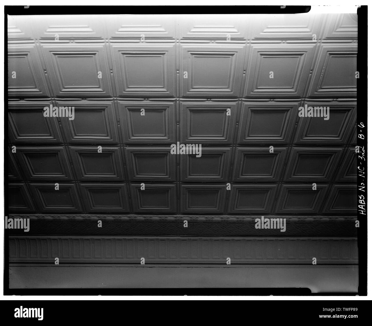 Building 125 Cut Out Stock Images & Pictures Alamy