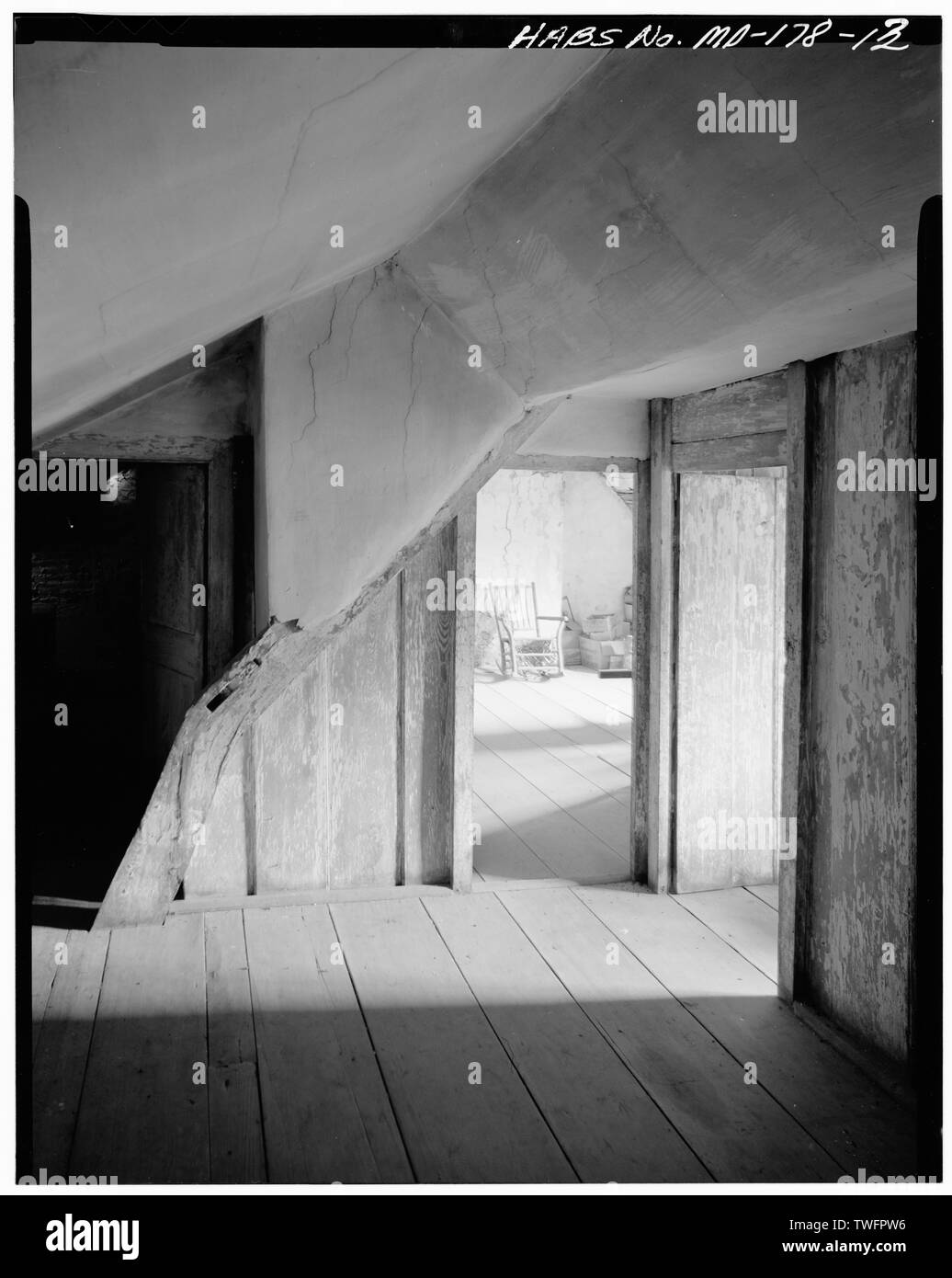 PRINCIPAL RAFTER, LOOKING INTO WEST ATTIC CHAMBER, VIEW SHOWING ENTRANCE TO CENTRAL CAMBER - Clover Fields, Forman's Lodge Road, Wye Mills, Talbot County, MD; Hemsley, William; Forman; Langenbach, Randolph, photographer; Smith, Delos H, photographer Stock Photo