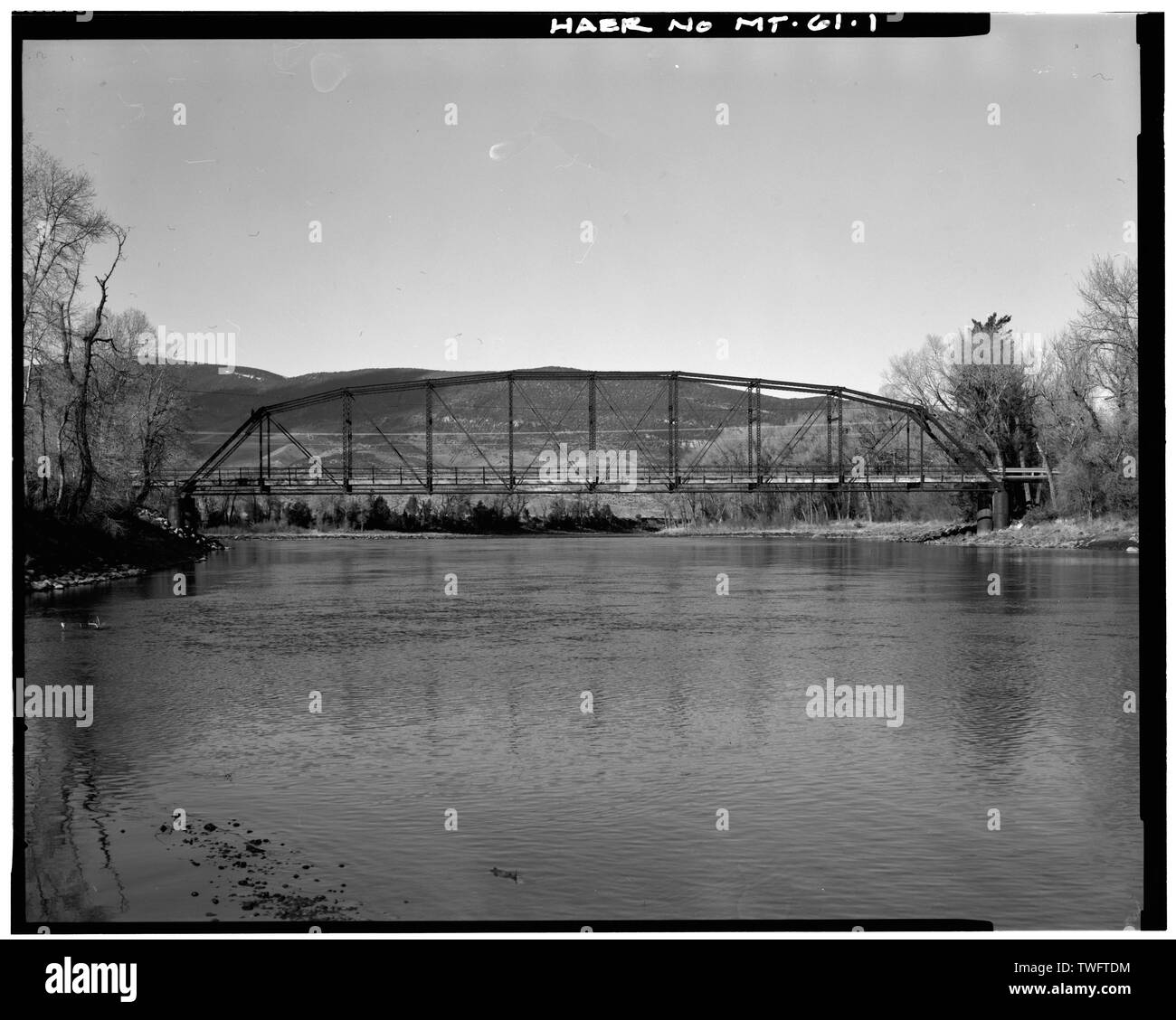 PROFILE, FACING NORTH-NORTHWEST - Pine Creek Bridge, Spanning Yellowstone River 10 miles South of Livingston, Livingston, Park County, MT Stock Photo