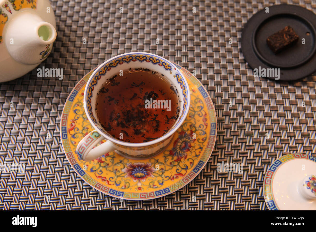 Drinks, liquor, beer, wine, juice, coffee, latte, cappuccino, tea, milk