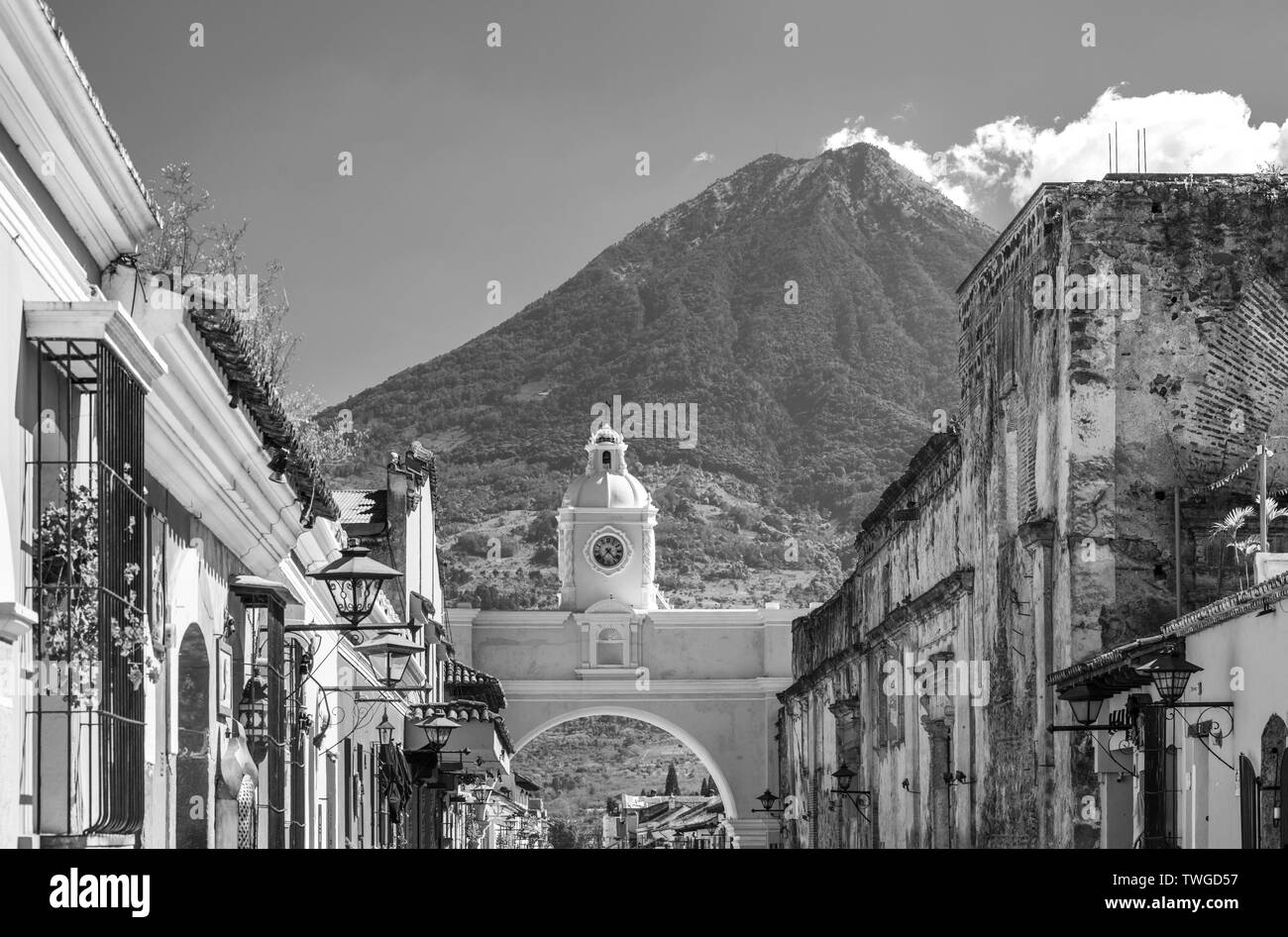 Antigua guatemala Black and White Stock Photos & Images Alamy