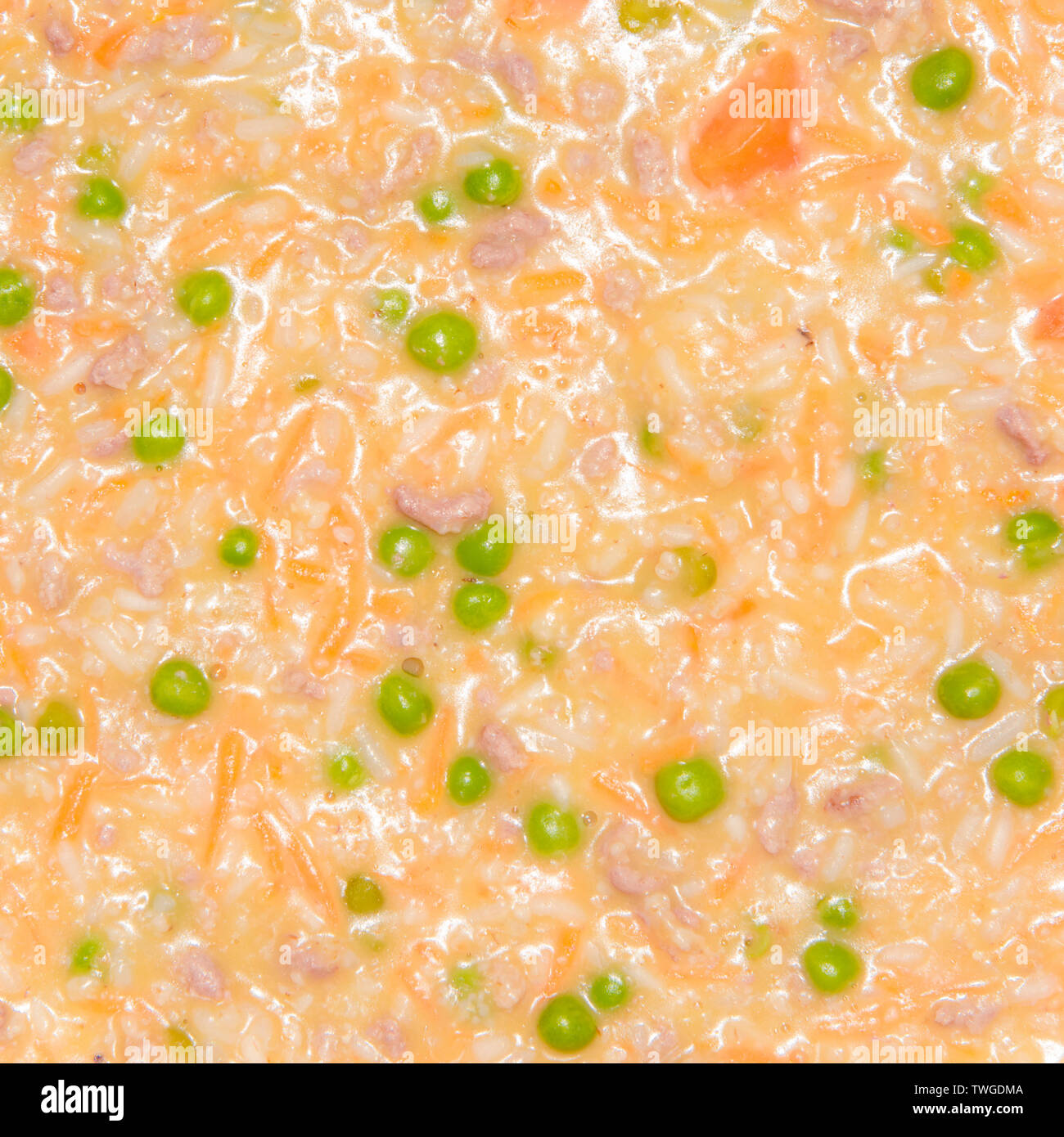 Homemade Dog Food Ingredients - mince, carrots, peas, rice, lentils ... - Ibd Dog Food Recipes With Peas And Carrots