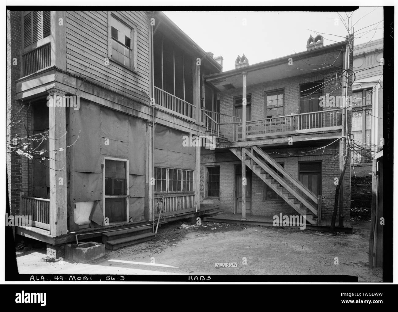 Historic American Buildings Survey E. W. Russell, Photographer, March 24, 1936 REAR VIEW (EAST EXTENSION). USED FOR SERVANTS QUARTERS - Horta-Semmes House and Fence, 802 Government Street, Mobile, Mobile County, AL Stock Photo