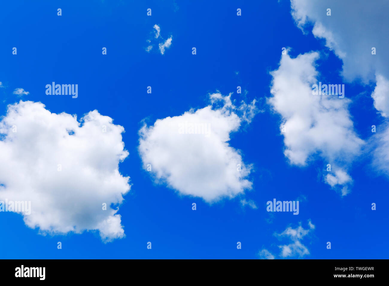Cloud and blue sky for nature background Stock Photo - Alamy