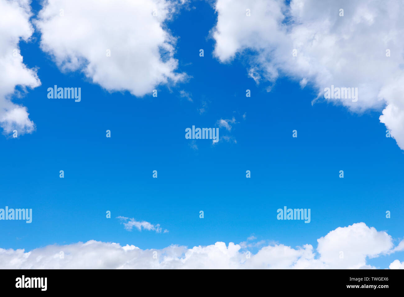 Cloud and blue sky for nature background Stock Photo - Alamy