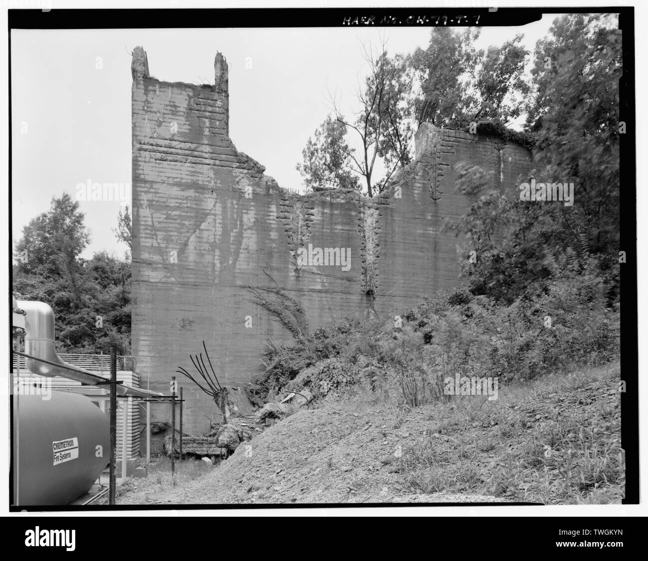 RETAINING WALL, NORTH VIEW (1992). WrightPatterson Air Force Base