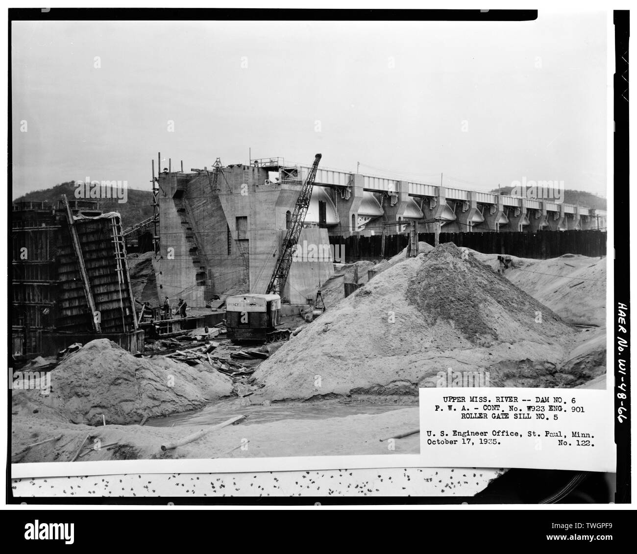 ROLLER GATE SILL NO. 5. October 17, 1935 - Upper Mississippi River 9-Foot Channel, Lock and Dam No. 6, Trempealeau, Trempealeau County, WI; U.S. Army Corps of Engineers; Spencer White Prentis Incorporated; Peppard and Fulton; Robers, Fred J; LaCrosse Dredging Company; American Bridge Company; Sterling Electric Company; Beckman Printing Company; Drake Marble Company; Miller and Kleist; Toye, E W; W S Knott Company; Esser, T C; George C Bolz Dredging Company; Fugins, Miller, and Dresser; W W Magee Company; Pittsburg Plate Glass Company; H S Kaliher Company Stock Photo