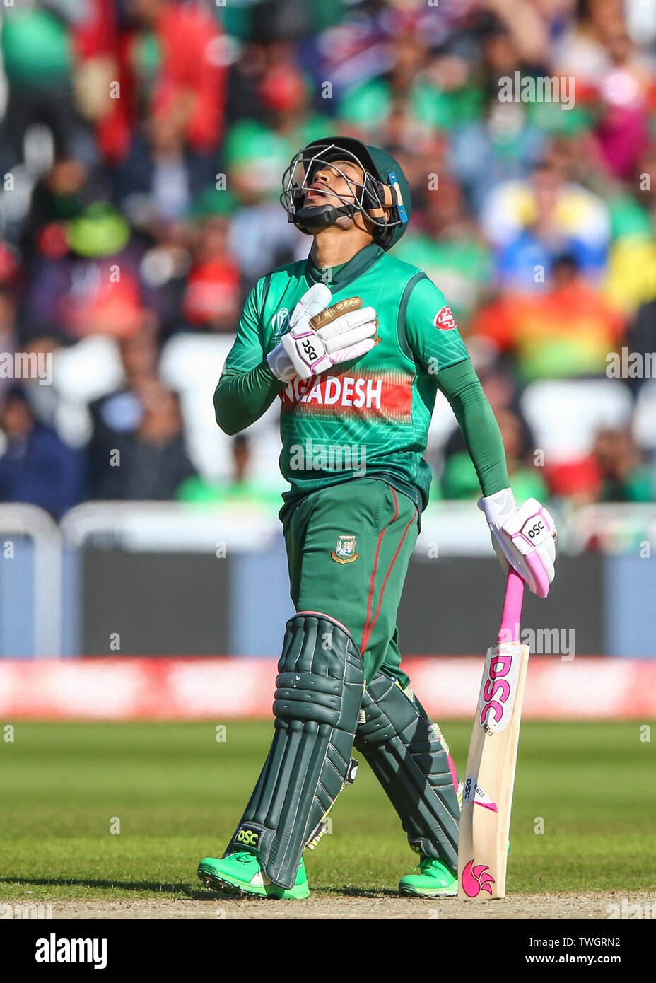 Mushfiqur rahim hi-res stock photography and images - Page 3 - Alamy