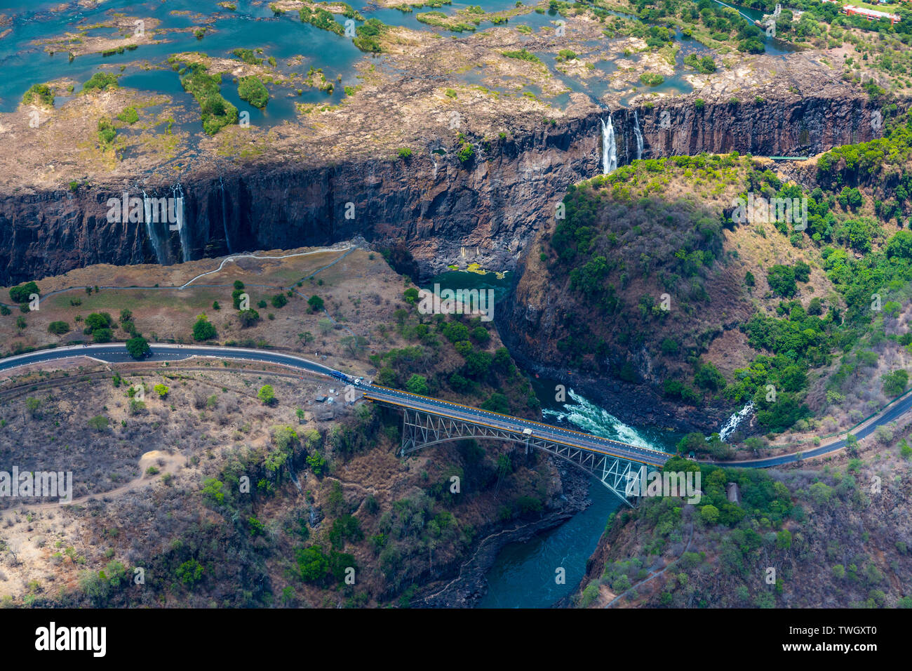 Bridge Border Between Zambia And Zimbabwe Zambezi River Victoria Falls Or Mosi Oa Tunya Zambia And Zimbabwe Africa Stock Photo Alamy